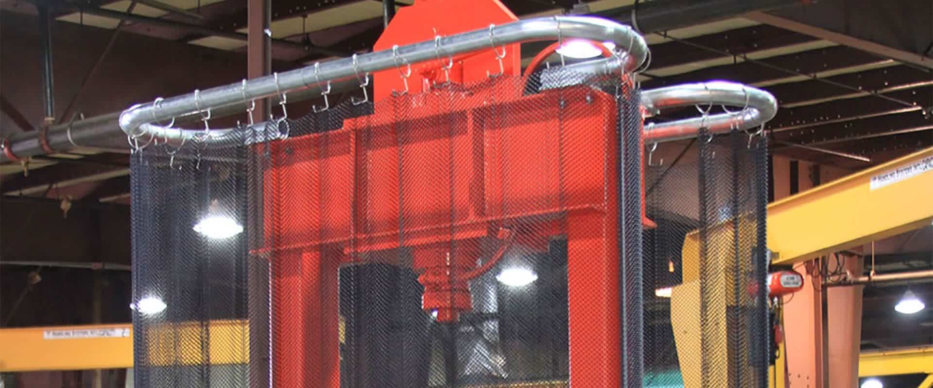 Protecteur de presse hydraulique - Coulissant  Bouclier de sécurité pour presse  hydraulique — ATS Machine Safety Solutions